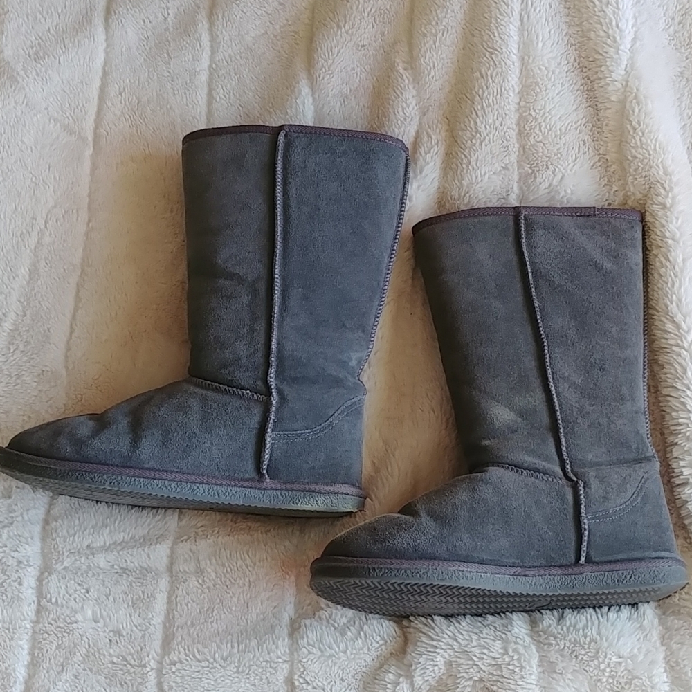 Firefly leather suede boots gray Size 10